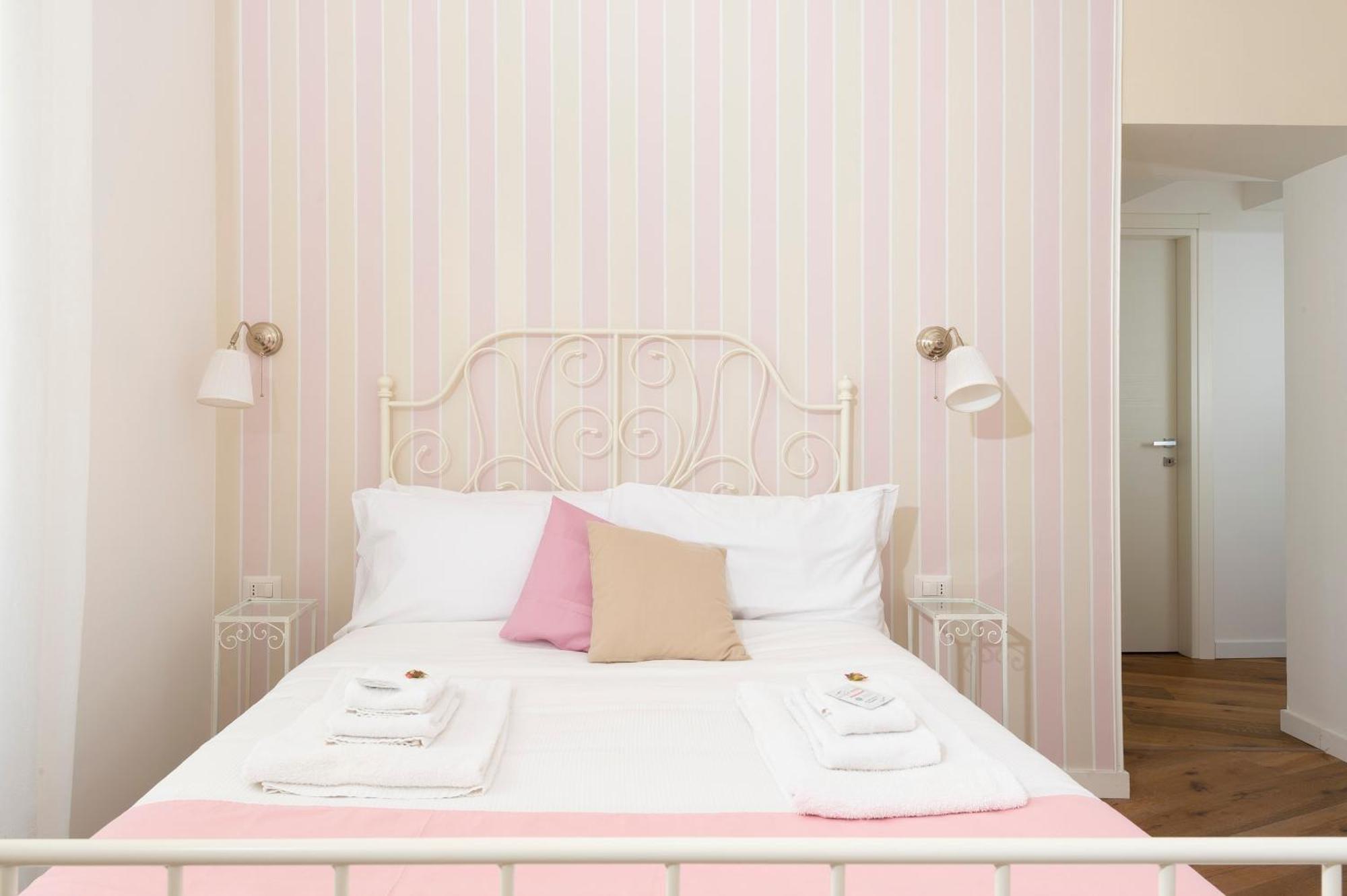 Ramo D'Oro Bed and Breakfast Napoli Eksteriør billede